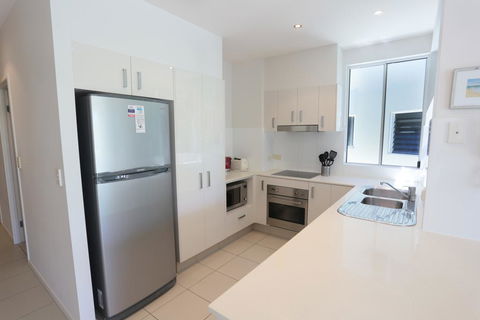Delightful Family Apartment In Modern Complex - e-Seniors 3