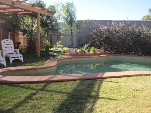 Desert Rose Inn Alice Springs - e-Seniors 2