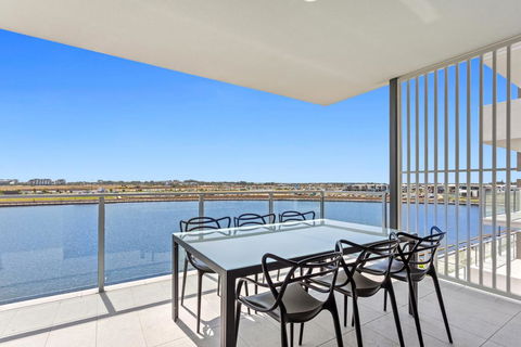 Direct Hotels - North Shore Kawana - e-Seniors 0