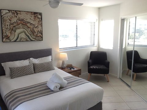 Direct Hotels - North Shore Kawana - e-Seniors 3