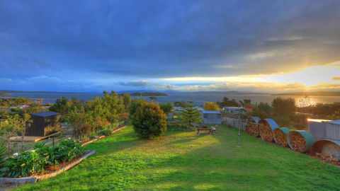 Discover Bruny Island Holiday Accommodation - e-Seniors 2