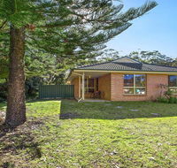 Dolphin Cottage - in the heart of Callala Beach - e-Seniors