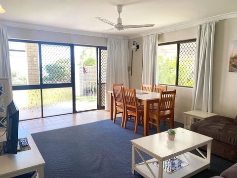 Dolphin View On South Esplanade - e-Seniors 2