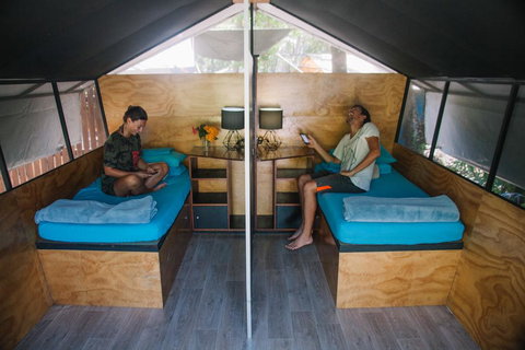 Dougies Backpackers Resort - e-Seniors 3