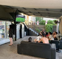 Down Under Hostels - e-Seniors
