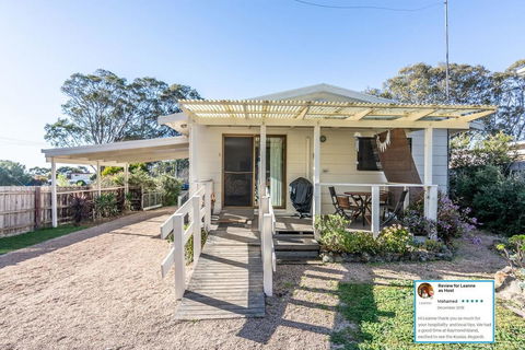 Eagle Bay Cottage - e-Seniors 3