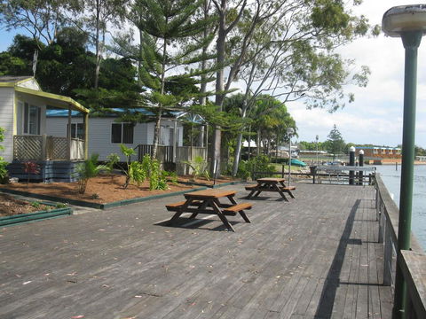 Edgewater Holiday Park - e-Seniors 2