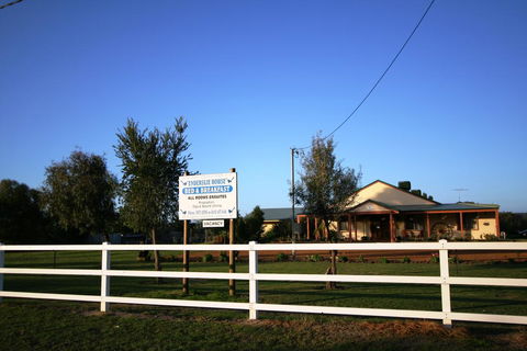Enderslie House Bed & Breakfast - e-Seniors 2