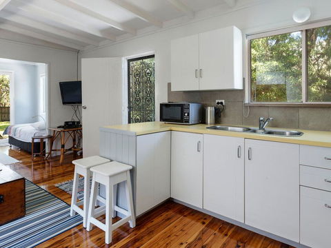 Enjoy The Soothing Sea Breeze - e-Seniors 1