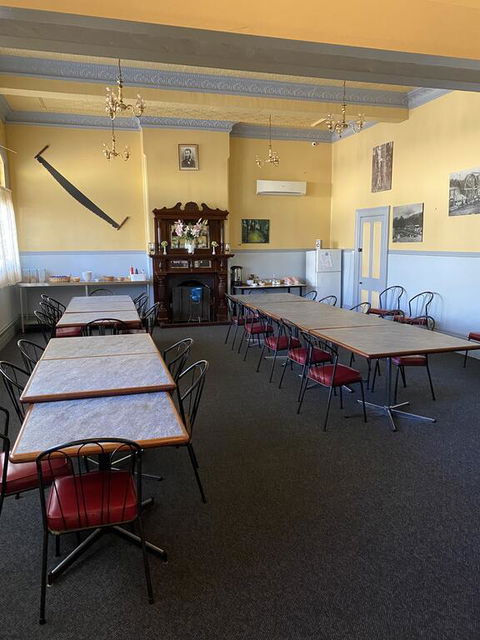 Exchange Hotel Greenbushes - e-Seniors 1