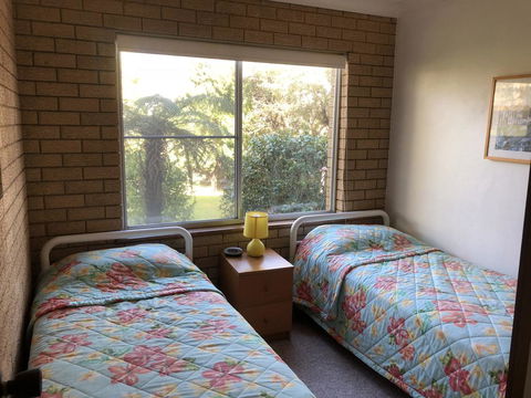 Flat 1-3 Bay Lane - e-Seniors 3
