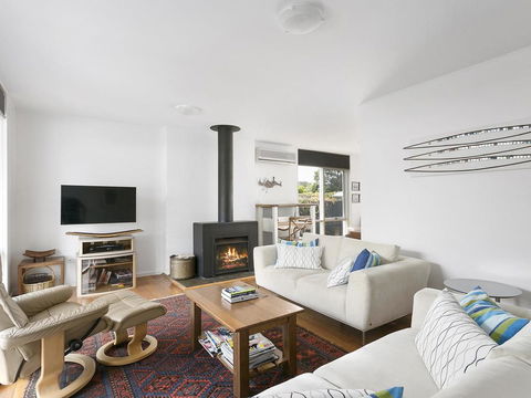 Front Beach Shack - Renovated House In A Quiet Location - e-Seniors 1