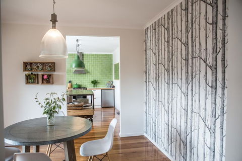 Furmston House & Studio - e-Seniors 2