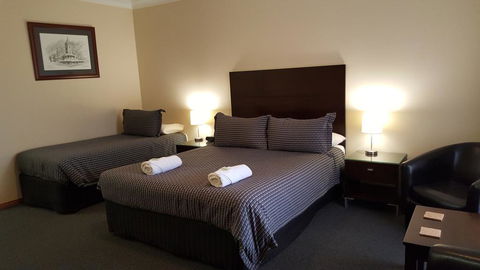 Gateway Motor Inn - e-Seniors 3