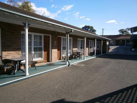 George Bass Motor Inn - e-Seniors 0