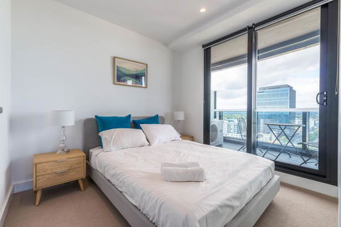 Golden Box Hill Apartment - e-Seniors 3
