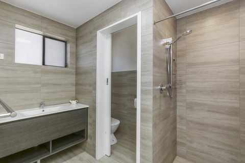 Gossan Street Units - e-Seniors 1
