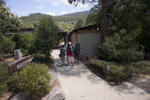 Grampians Eco YHA - e-Seniors 2