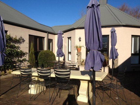 Greengate Bed And Breakfast - e-Seniors 0