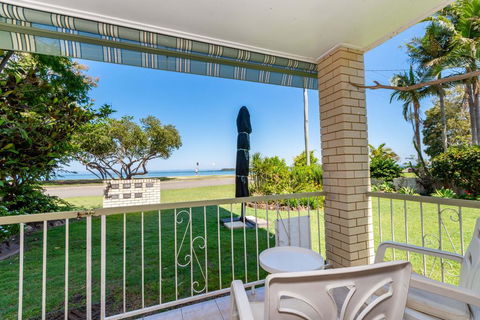 Ground Floor, Air Condtioned Apartment! - e-Seniors 0