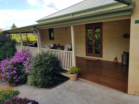 Gumtree House Montville - e-Seniors 0