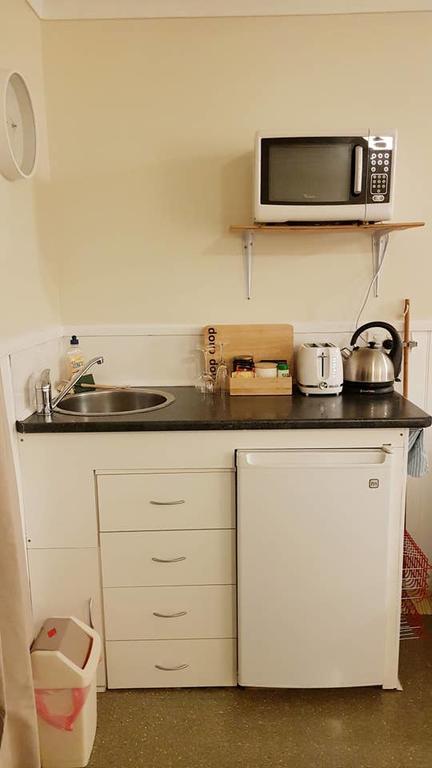 Hawley Beachside Accommodation - e-Seniors 3