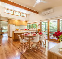 Healesville Selfie - self contained house - e-Seniors