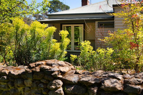 Hepburn Springs Hideaway - e-Seniors 1