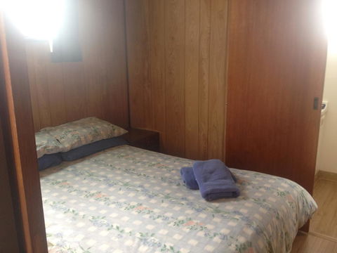 Hillcrest Tourist Park - e-Seniors 3