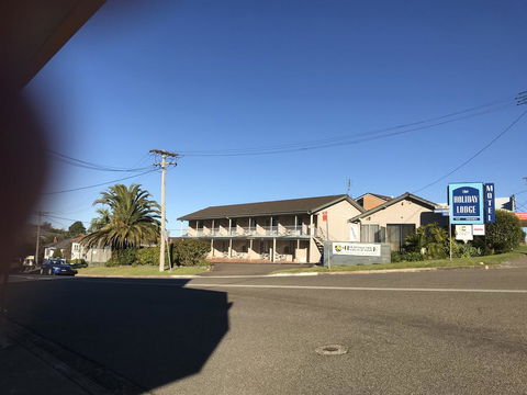 Holiday Lodge Motor Inn - e-Seniors 2