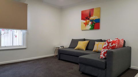 Homely Getaways - Eighth Street Mildura - e-Seniors 3