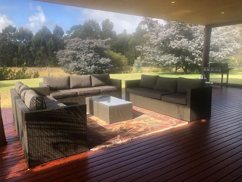 Honeyeater Holiday House - e-Seniors 0