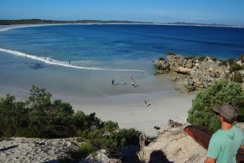 Honeyeaters Hideaway In Vivonne Bay - e-Seniors 1