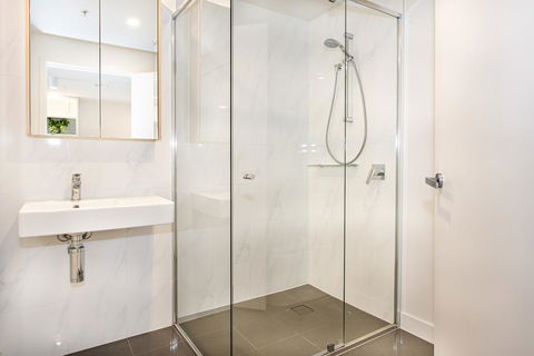 Hostrelax Residences On Merivale Street - e-Seniors 1