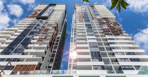 Hostrelax Residences On Merivale Street - e-Seniors 0