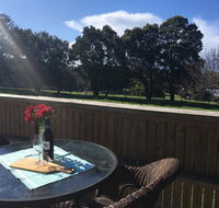 Jacaranda Retreat. Refreshing Recharge Relax  - e-Seniors