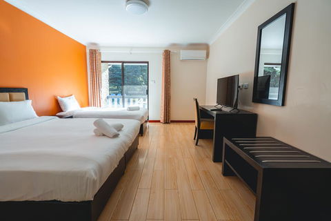 Jamberoo Resort - e-Seniors 1