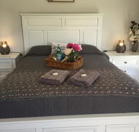 Kadi House Accommodation - e-Seniors