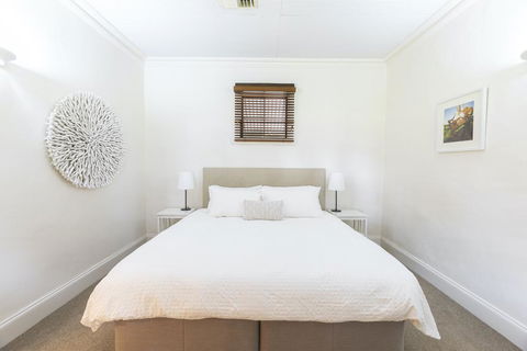 Kaesler Cottages - e-Seniors 1