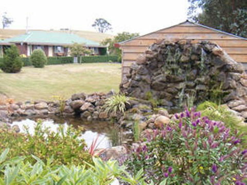 Kentish Hills Retreat - e-Seniors 2