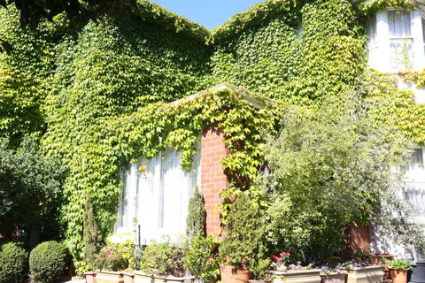 Kilmarnock House Edwardian Accommodation - e-Seniors 3