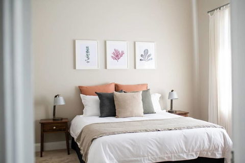 Kinross Cottage - Neat And Stylish, Sleeps 9 - e-Seniors 3