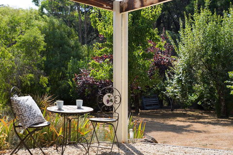 Koovelly Garden Studio - e-Seniors 3