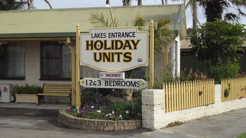 Lakes Entrance Holiday Units - e-Seniors 0