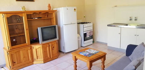 Lakes Entrance Holiday Units - e-Seniors 2