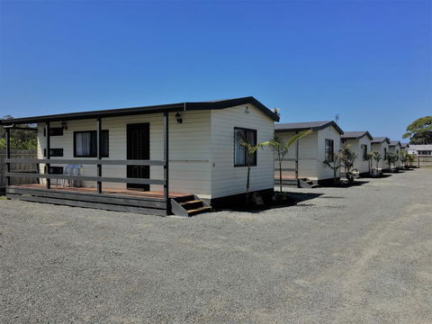 Lakes Main Holiday Park - e-Seniors 2