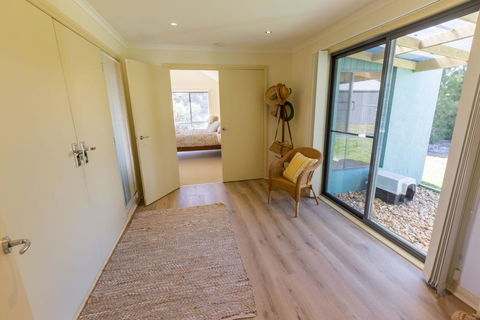 Lakeview - Waterviews On Newlands Arm - e-Seniors 3