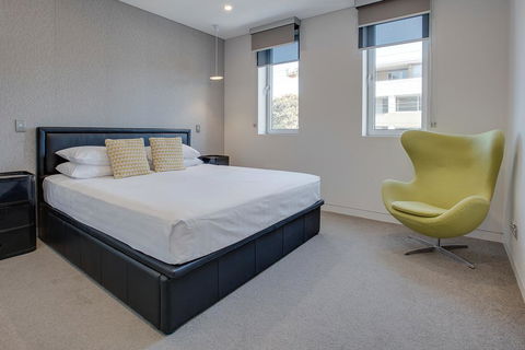 Large And Brand-new Apartment Close To City - e-Seniors 1