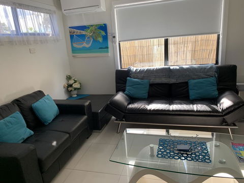 Lazy Dayz Shellharbour - e-Seniors 1