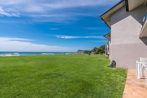 Lennox Head Beachfront Apartments - e-Seniors 3